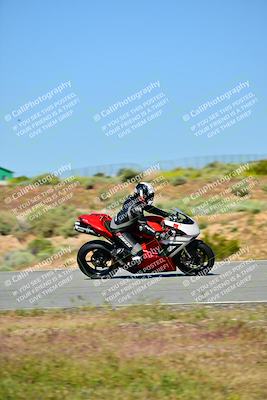 media/Apr-21-2024-TrackXperience (Sun) [[1a8d4e68db]]/Level 2/Session 1 (Turn 2)/